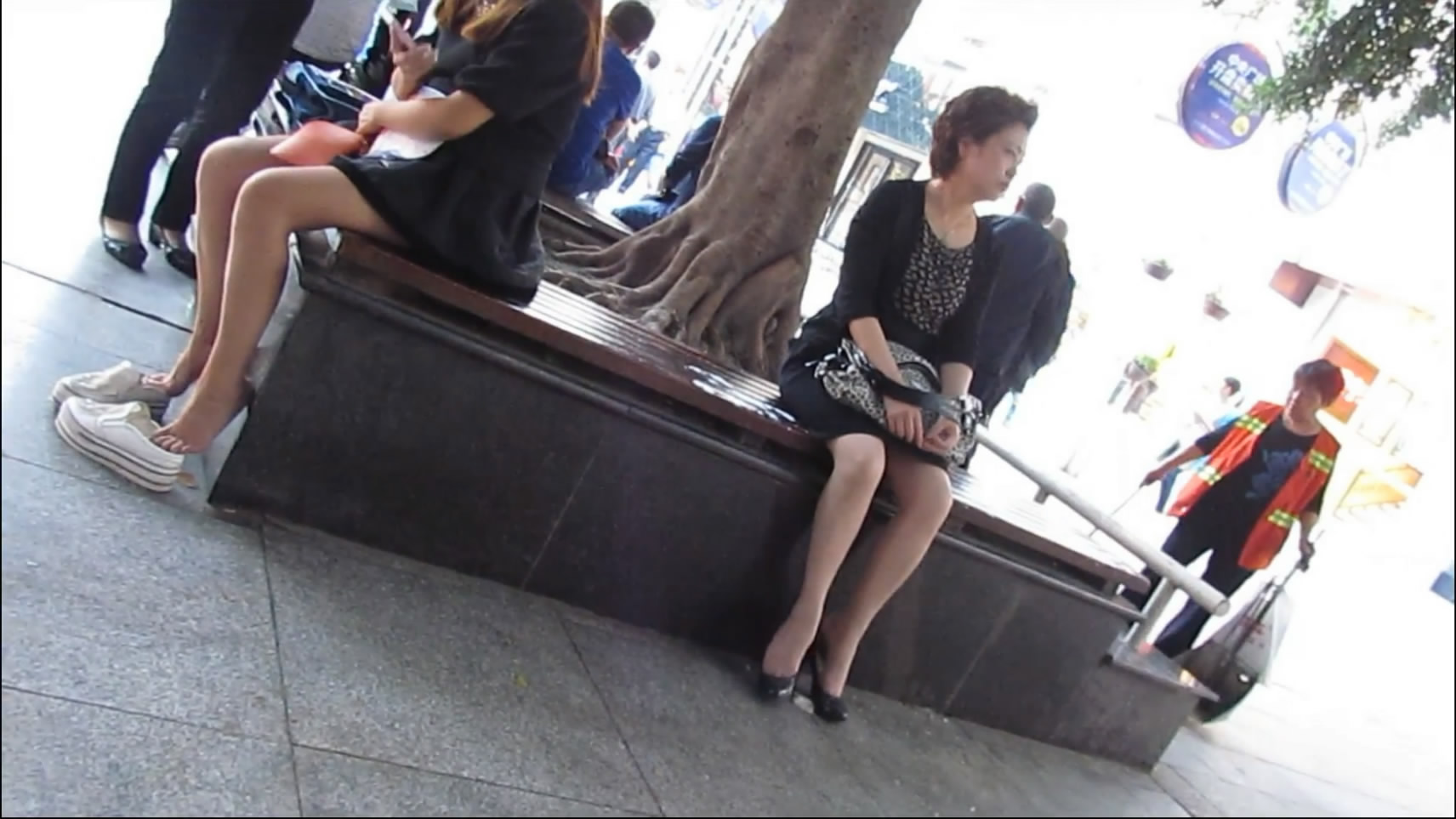 streetsnapshoep[00 00 34][20181210 194417 8]
